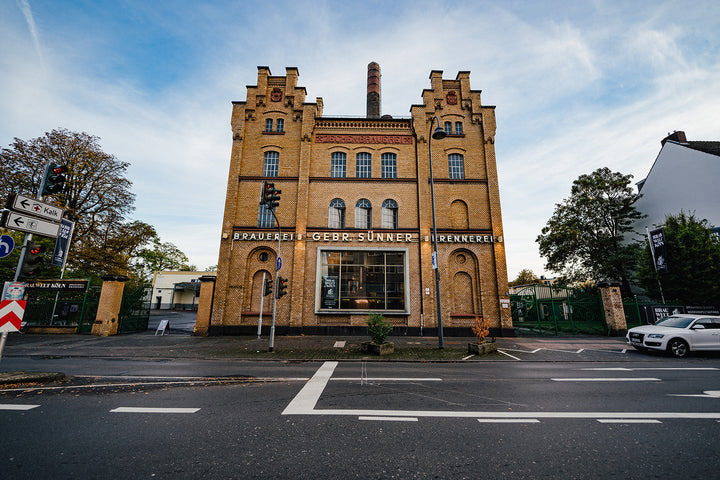 Frontansicht der Fassade der Sünnerbrauerei
